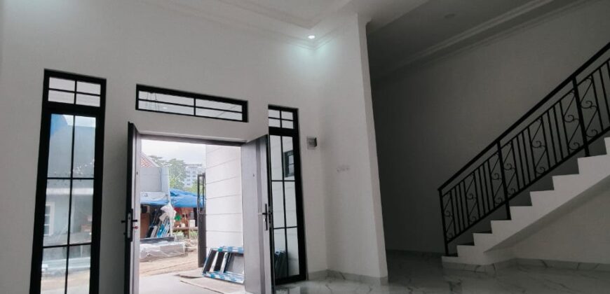 Rumah Ciracas Kelapa 2 Wetan